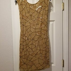 NWOT Alice Olivia sequin dress